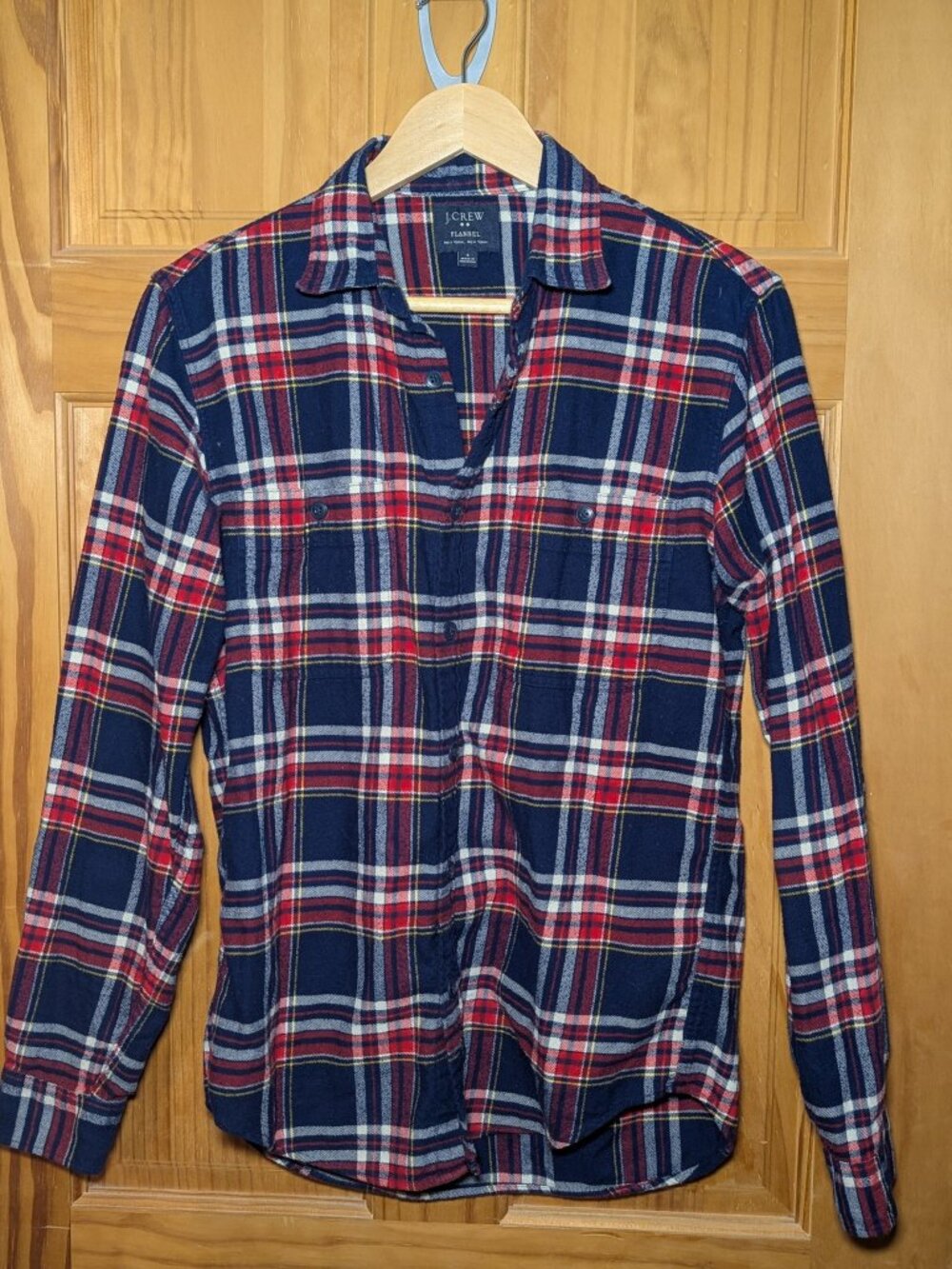 J.Crew Men's Slim Fit Flannel Shirt S Navy Red Plaid Cotton Button Down